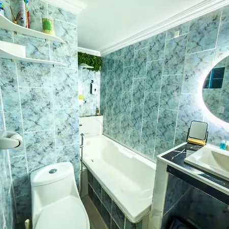 Colonial San Diego 3br *