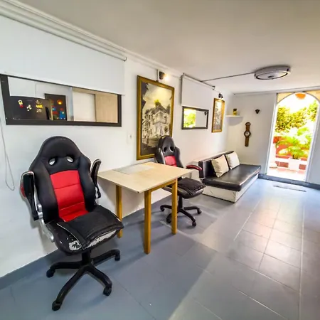 Colonial San Diego 3br *